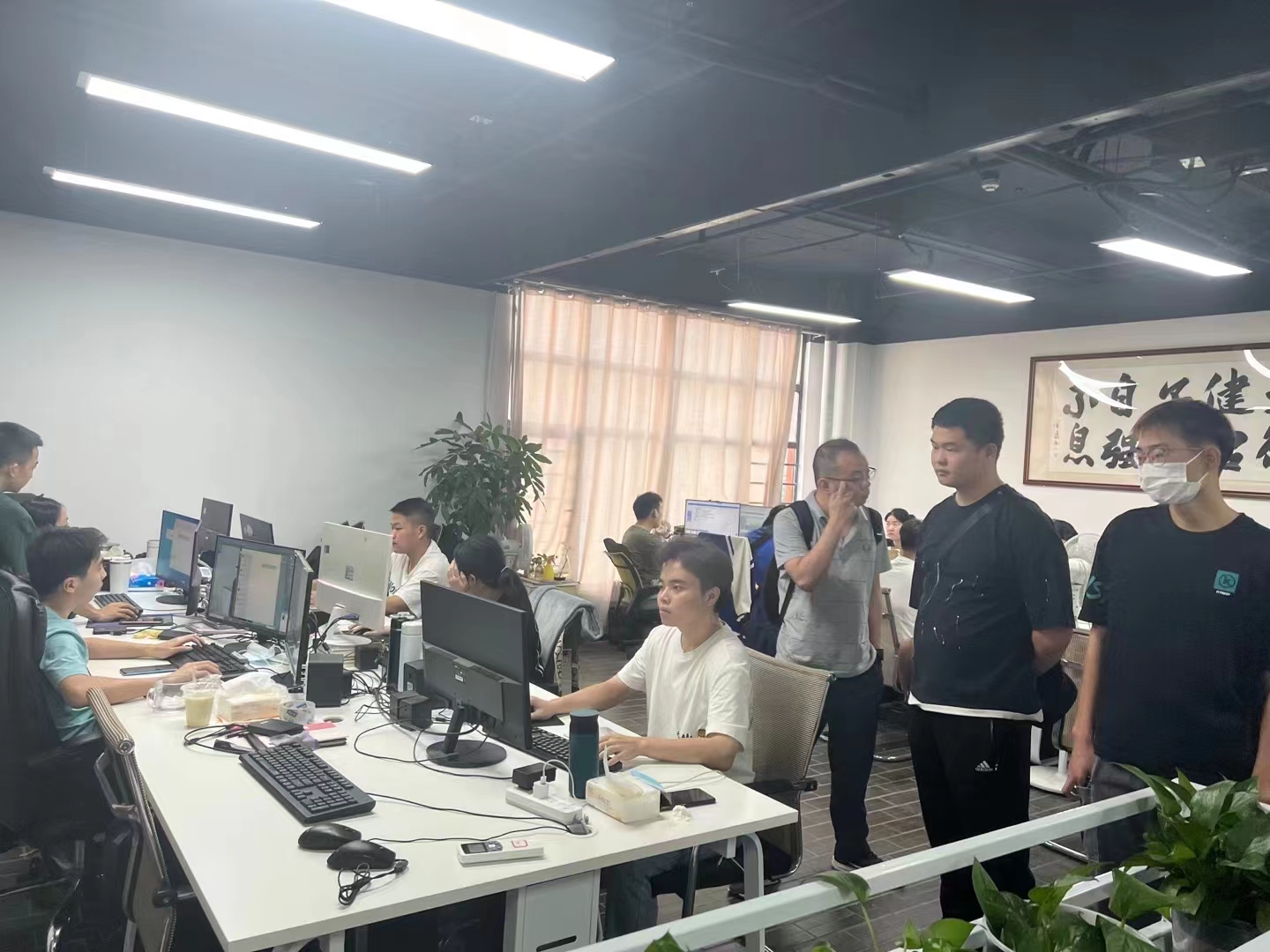 【校企合作】強(qiáng)強(qiáng)聯(lián)合，共同打造高水平的電商人才！有效地促進(jìn)企業(yè)用人、學(xué)生就業(yè)、創(chuàng)業(yè)新型人才培養(yǎng)模式的發(fā)展！(圖2)